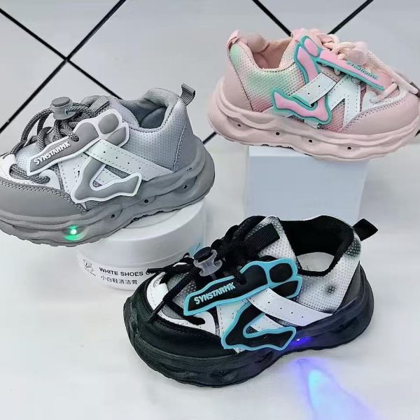 Kids' Chunky LED Light-Up Sneakers